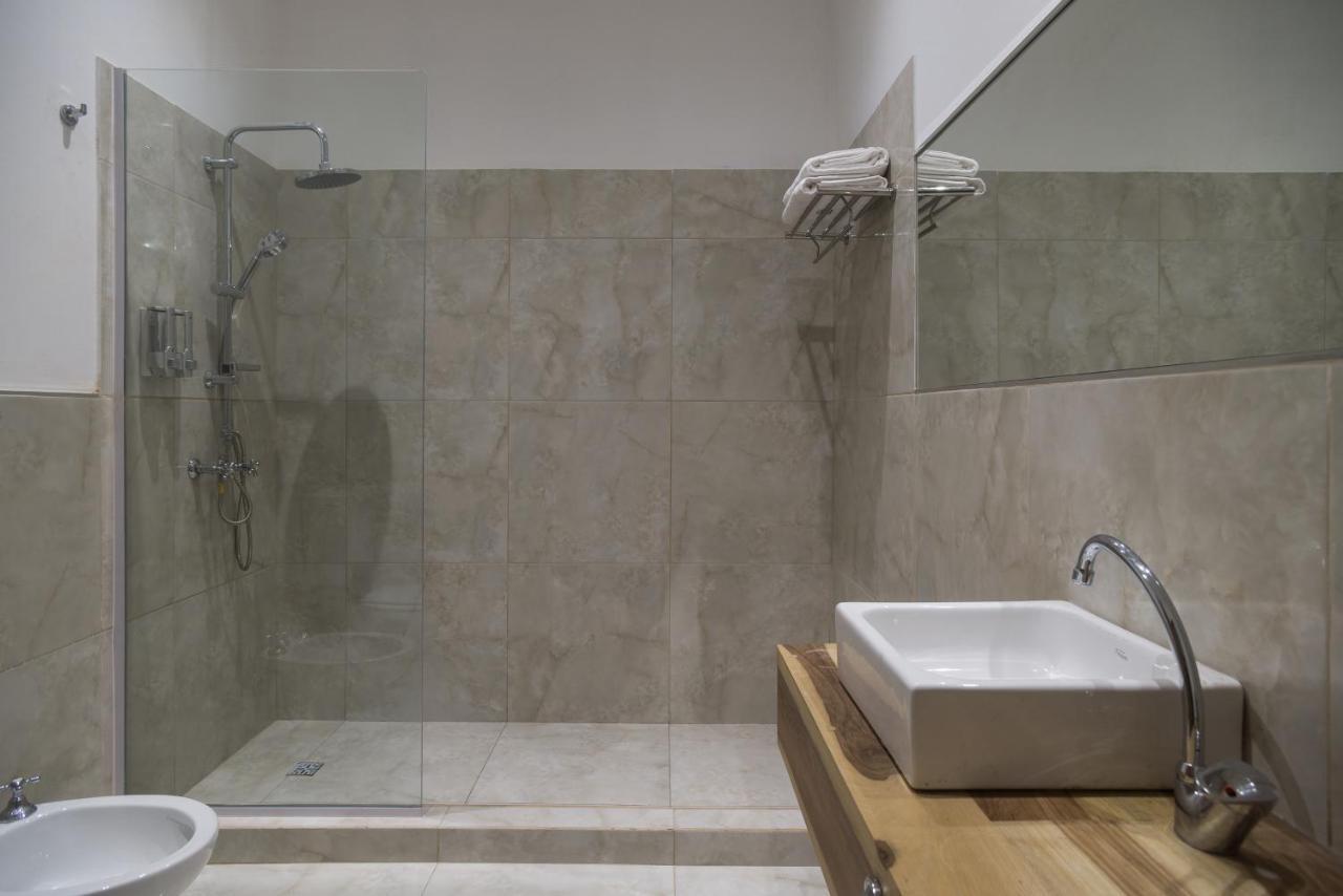 Haus Apart Hotel Сальта Екстер'єр фото