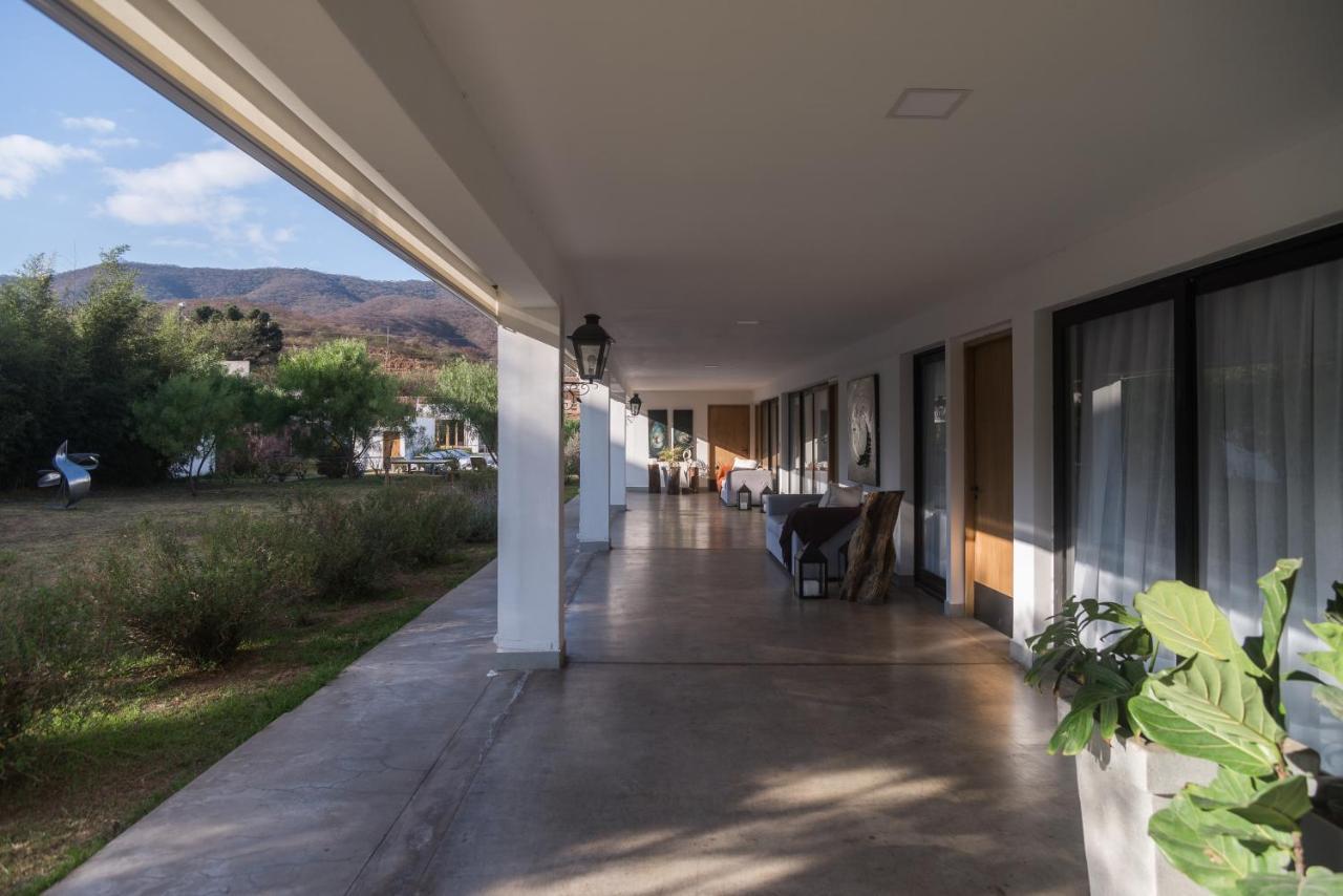 Haus Apart Hotel Сальта Екстер'єр фото